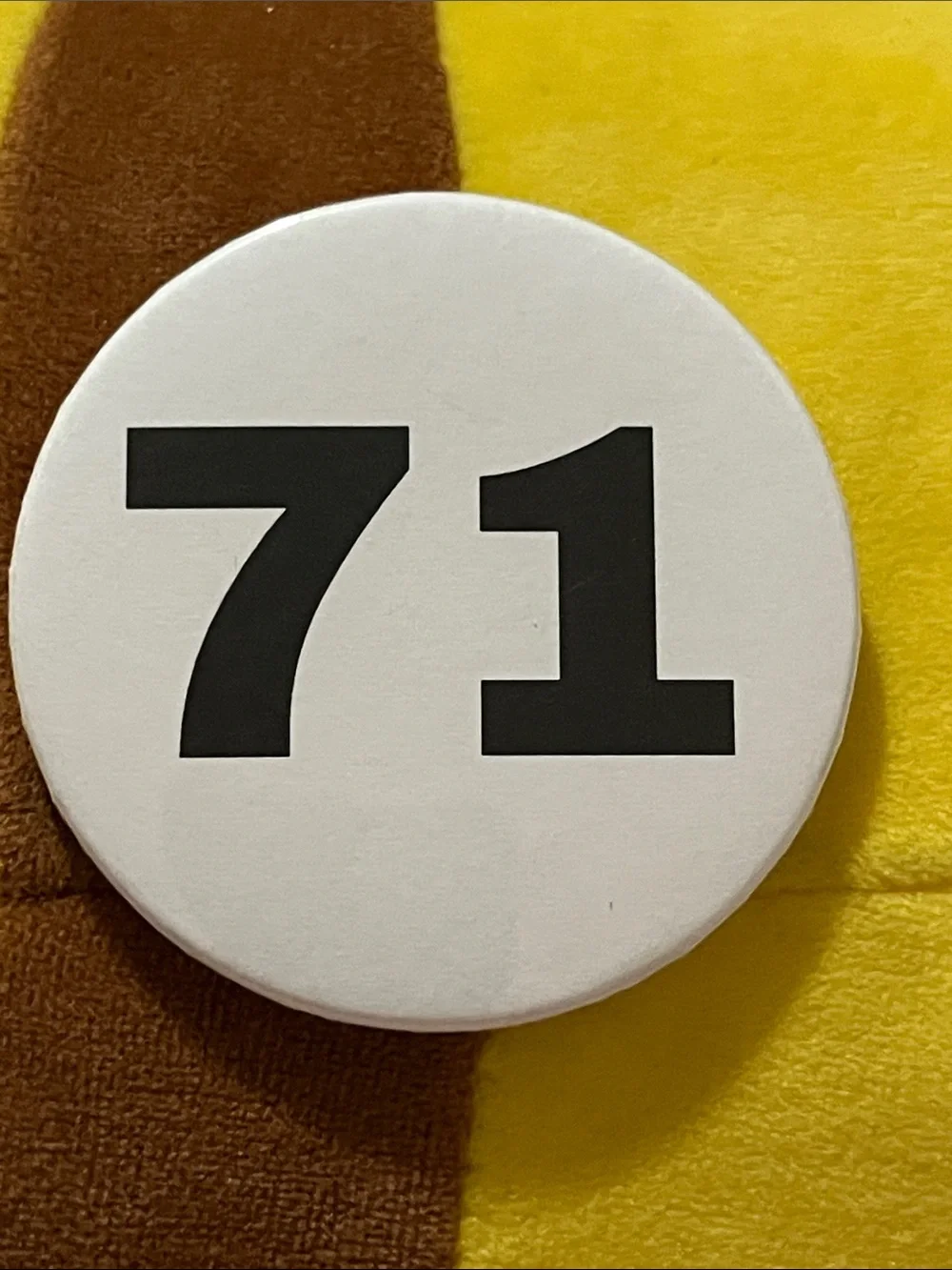 White '71' Round Pin Badge - Men's Accessory